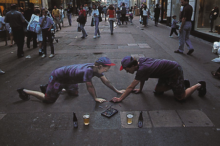 Рисунки мелом на асфальте (гениально). №2 (автор Julian Beever)