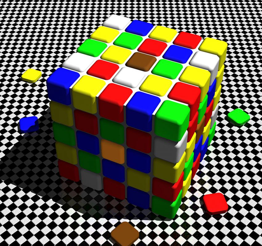 Илюзия. Цвет центральных квадратиков на разных сторонах коричневого и оранжевого на самом деле одинаковый ( обязатнльно убедиться в Фотошопе пипеткой).
